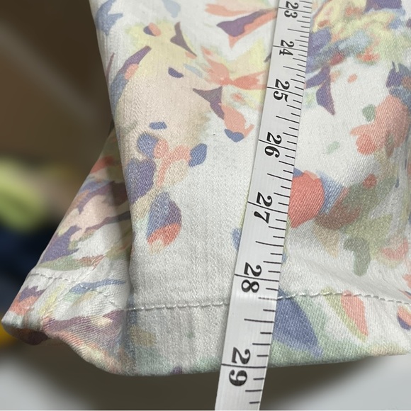 Gloria Vanderbilt Capri - Picture 11 of 16